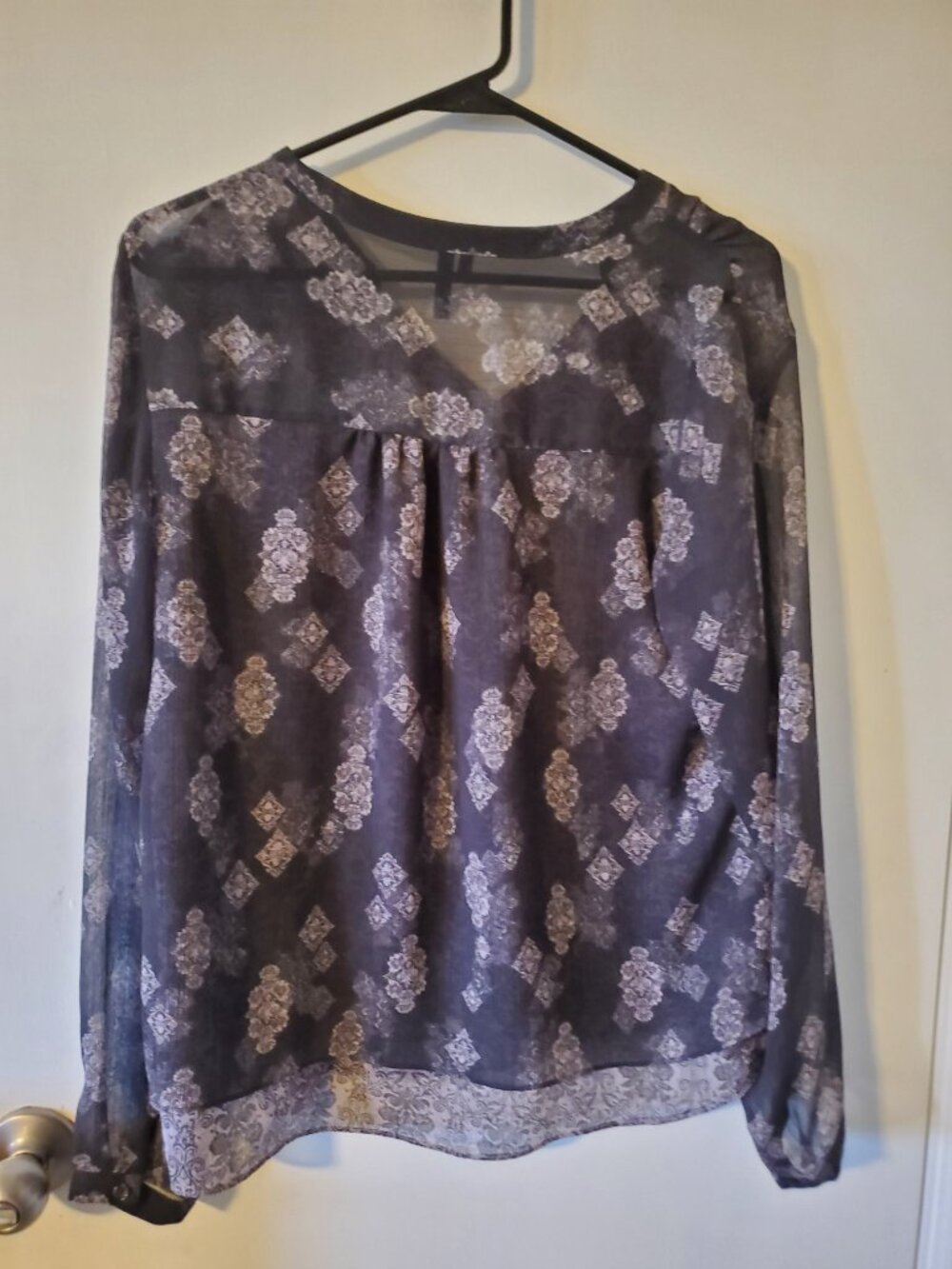 Sheer maurices blouse - Picture 4 of 4
